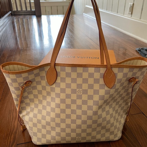 Louis Vuitton Handbags - Louis Vuitton Neverfull Tote MM Damier Azur (2021) *Rarely used*